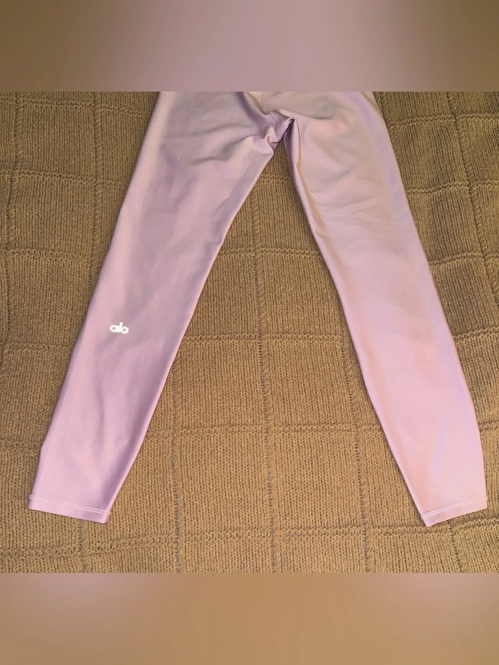 148.  Alo 7/8 High-Waist Airlift Legging